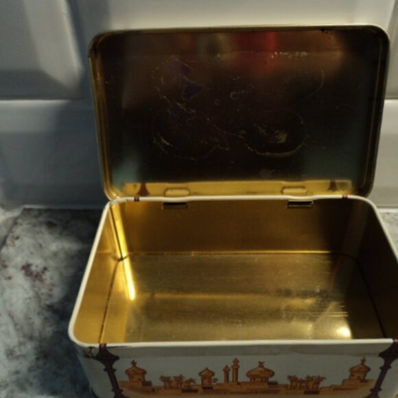 vintage cigarette/tobacco tins~ lot of 4 - Picture 11 of 13